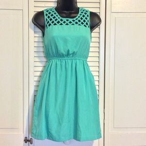 Mini Dress w/ pockets